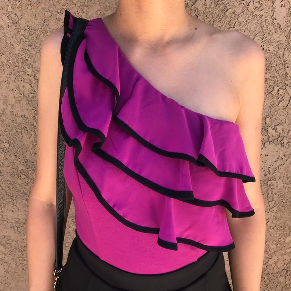 ✨ Lipsy London Black and Wine Ruffle Dress - Picture 3 of 8